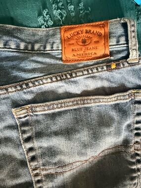 Lucky Brand Men’s Medium Wash Straight Jeans